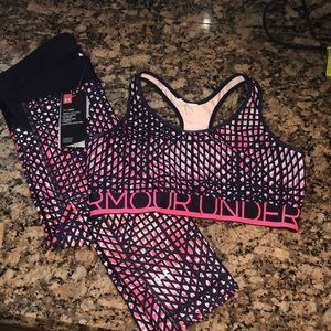 Under Armour sports bra and leggings